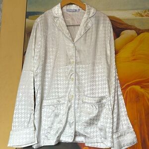 By Egreis white satin shirt/loungewear